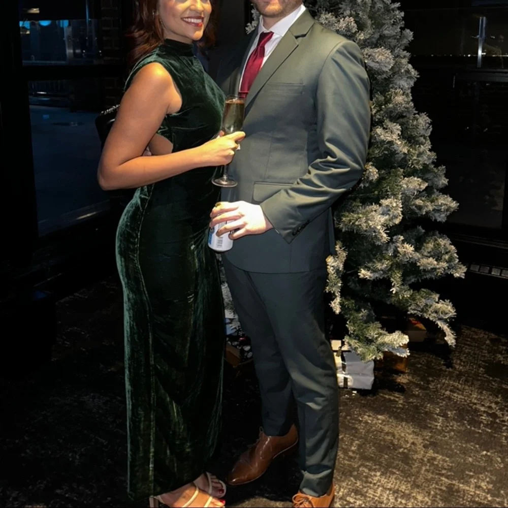 Reformation - Yarden Velvet Dress - Picture 3 of 4